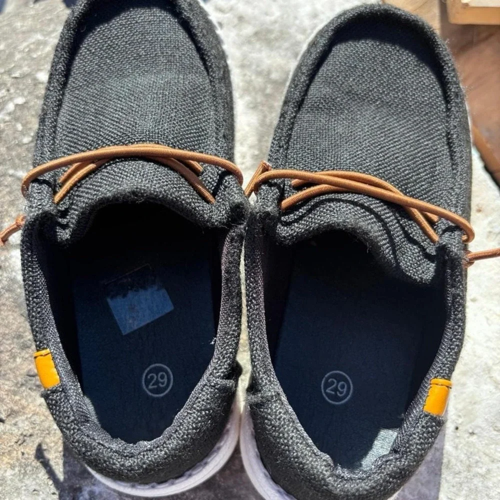 Boys Canvas SlipOn Shoes Black Size 11.5‎
